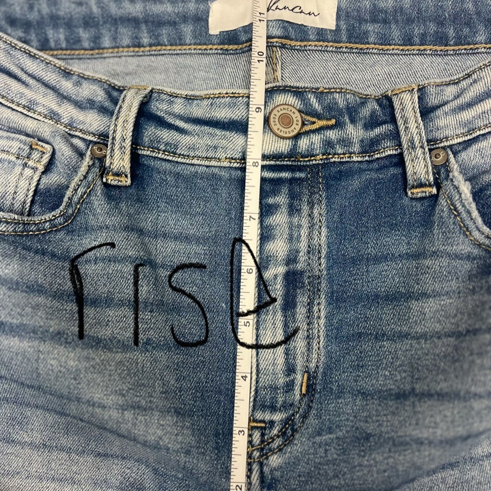 **LIKE NEW** KanCan Distressed Blue Ankle Jeans - Picture 6 of 9